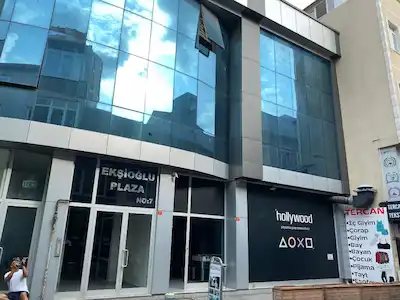 SATILIK DUBLEKS OFIS.ATAŞEHİR K.BAKKALKÖY METRO YAKINI PLAZADA.