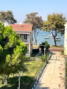 TUZLA MERCAN MANASTIR KOYUNDA BALIKÇILAR KOYU SİTESİNDE DENİZ MANZARALI DUBLEKS DAİRE