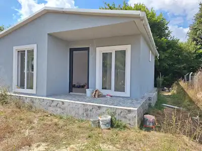 İÇINDE YAPI OLAN MUVAFAKATNAMELI AVANTAJLI SATILIK 625M2 TARLA