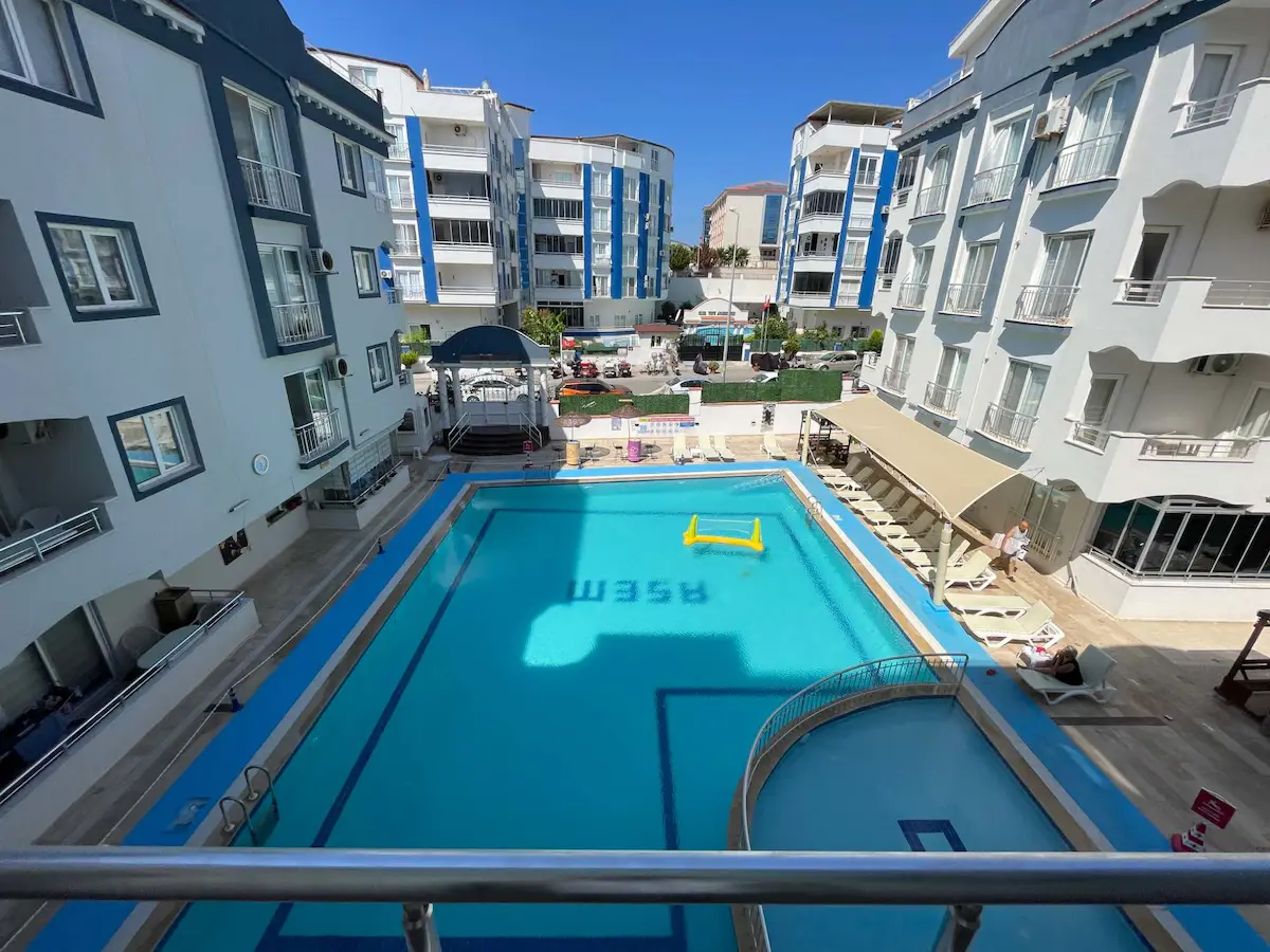 EFELERDE HAVUZ CEPHELI 2+1 ARA KAT DAIRE