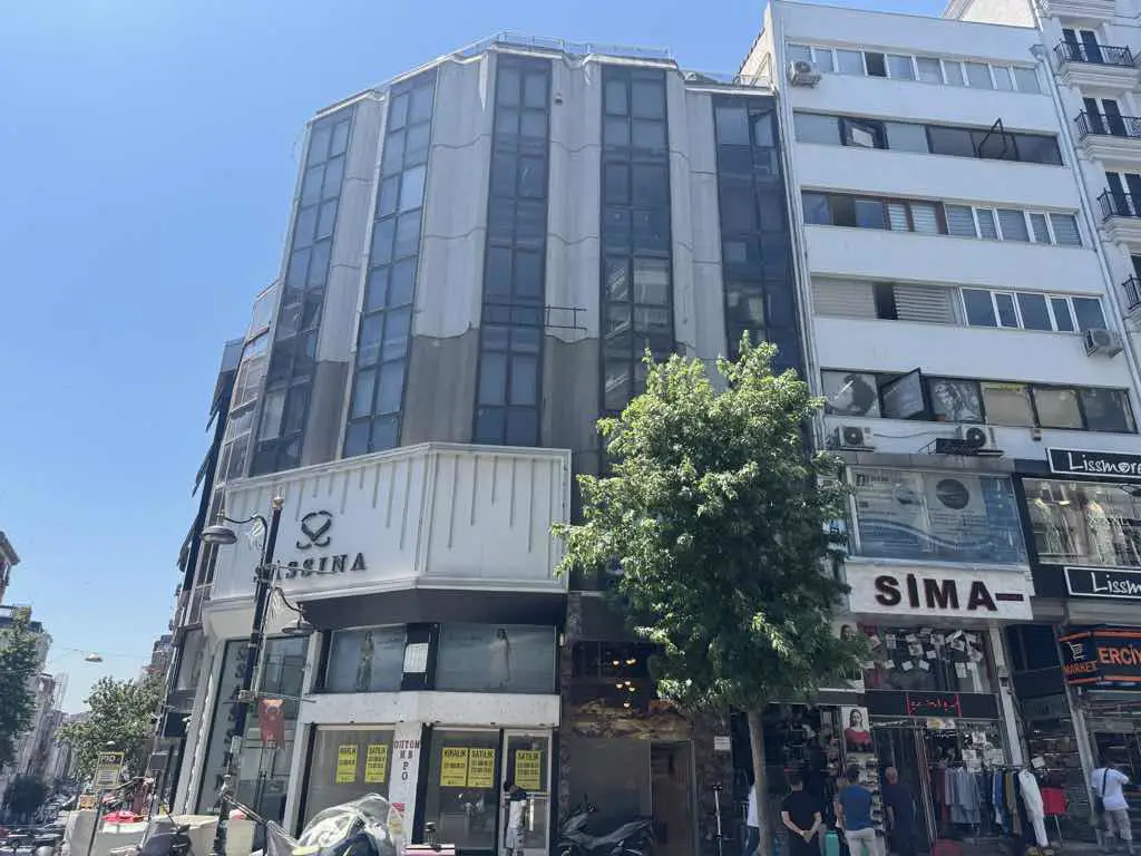 LALELİ’DE KİRALIK OFİS