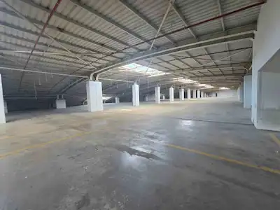 SANCAKTEPE SANAYİ BÖLGESİNDE TEK KATTA 5500 M2 İMALAT DEPOLAMA OFİS 