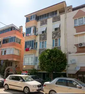 ALTINOLUK'DA BAHÇE KULLANIMLI 2+1 SATILIK DAİRE