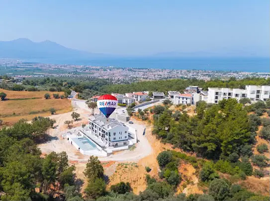 KUŞADASI SOĞUCAK’TA DOĞAYLA İÇ İÇE BUTİK PROJE | YEŞİL VADİ
