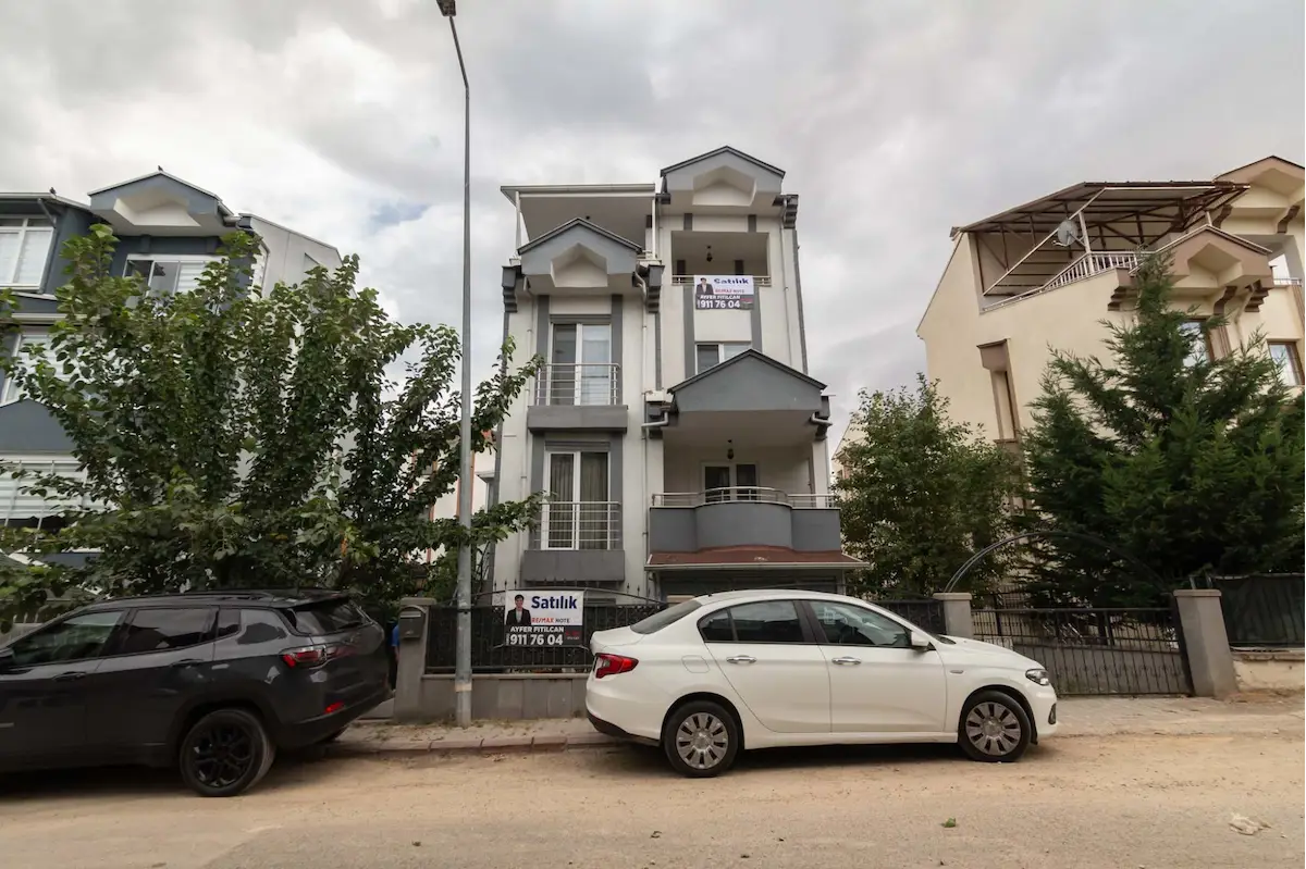 ATA MAHALLESİ MAVİ LADİN VİLLALARI SATILIK MÜSTAKİL VİLLA