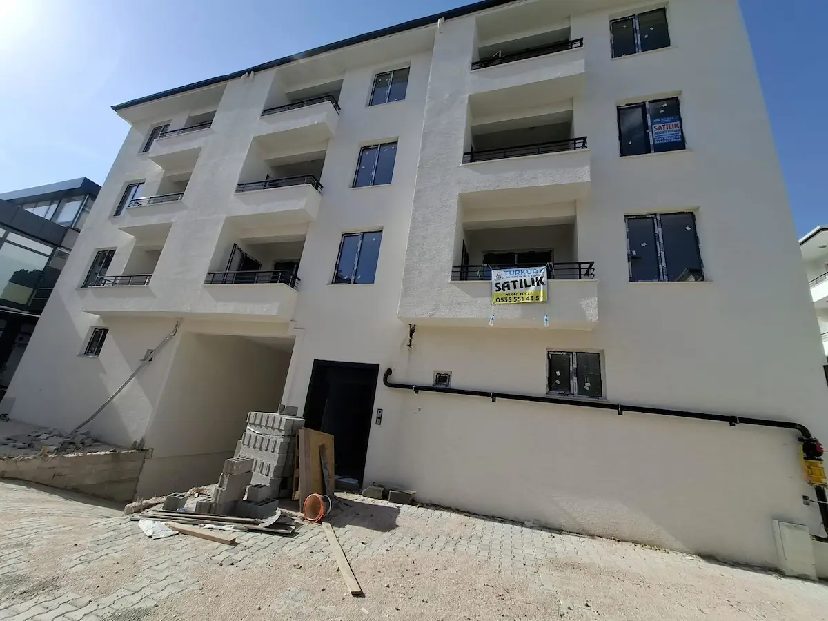 RE/MAX DEĞİŞİMDEN  ELAZIĞ ATAŞEHİR ARAKAT 1+1 LÜKS DAİRE