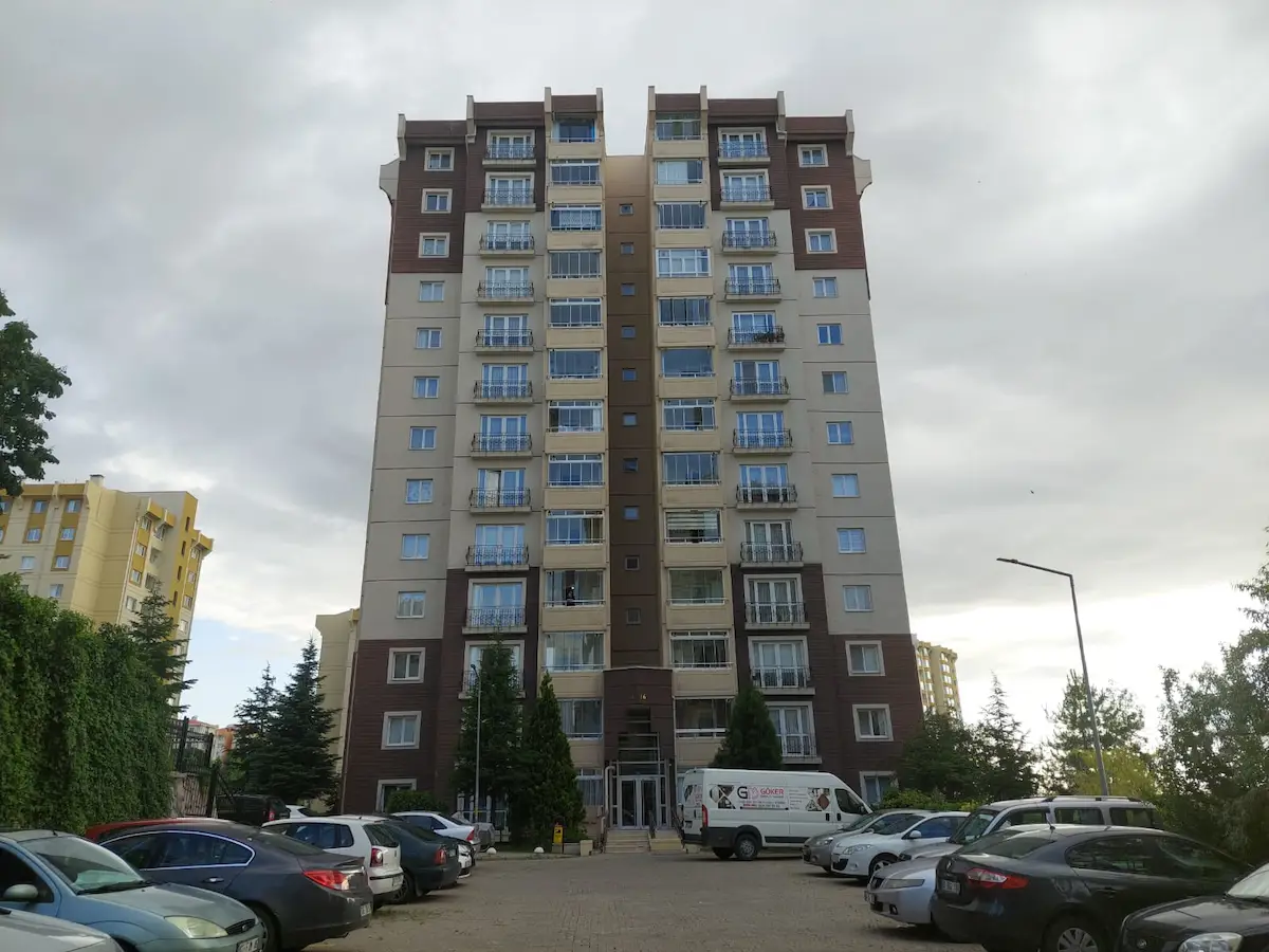 YUKARI YURTÇU TOKİ TURKUAZ DA KİRALIK DAİRE FIRSATI