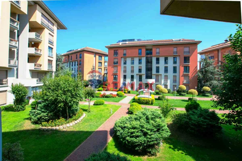 ETİLER SARI KONAKLAR SATILIK DAİRE 2+1 VİLLA KATI GİBİ BAHÇELİ