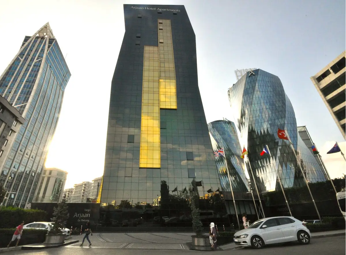 MALTEPE DAP BURGU ARJAAN REZİDANS METRO YANINDA BÜYÜK TİP 1+1 FULL EŞYALI KÖŞE DAİRE