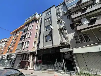 AKDENİZ CADDESİ 3+1 ASANSÖRLÜ BOŞ GENİŞ DAİRE