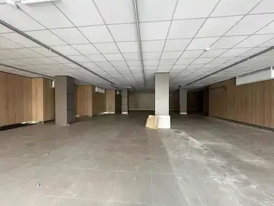 KURUMSALA KIRKKONAKLARIN EN DEĞERLI LOKASYONUN KÖŞE PARSELDE 410 M2 DÜKKAN-MAĞAZA