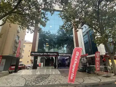ATAŞEHİR KÜÇÜKBAKKALKÖY’DE KAYIŞDAĞI CADDESİ ÜZERİNDE PRESTİJLİ TİCARİ İŞYERİ