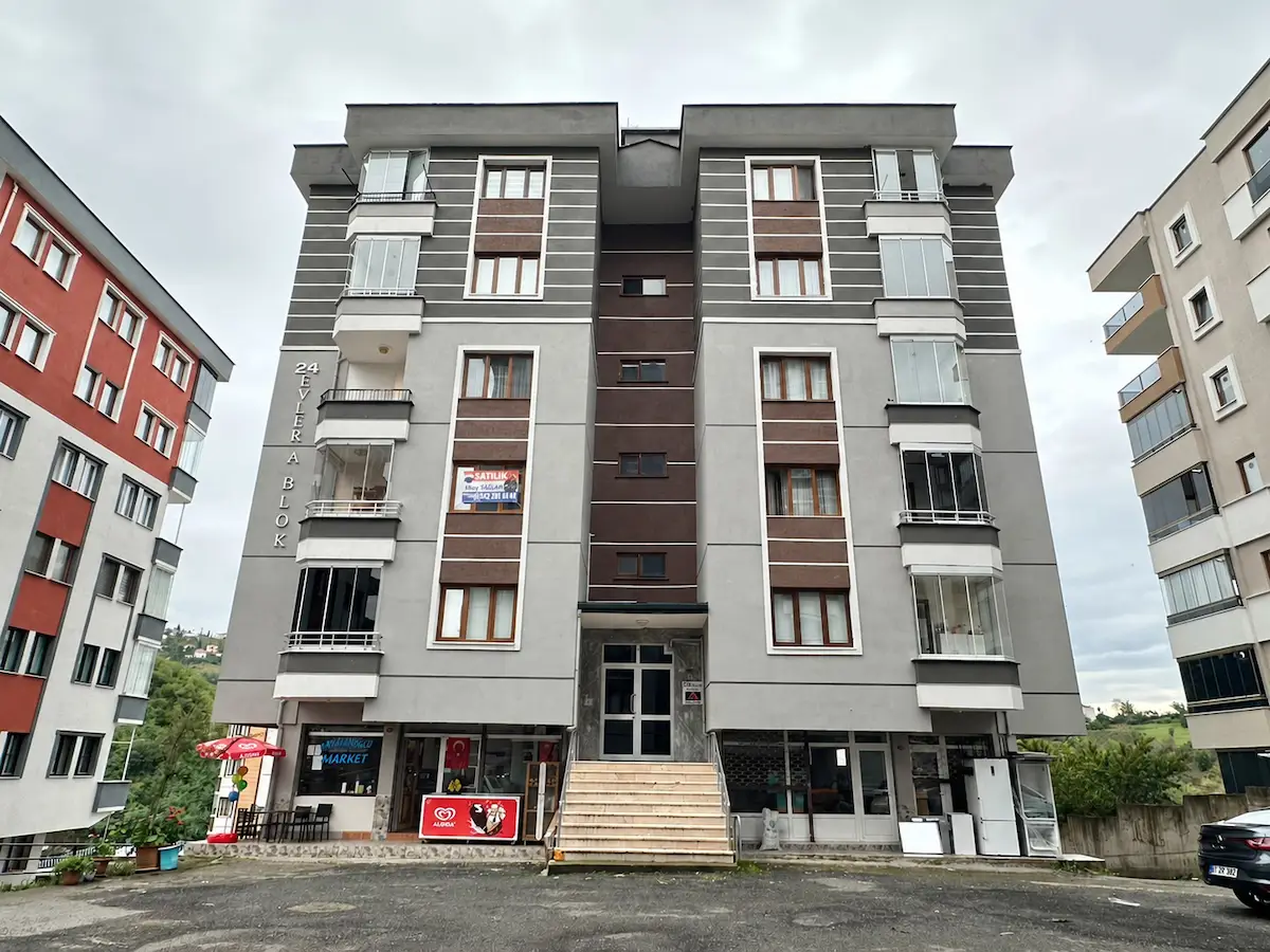 1 NOLU BEŞİRLİ MAHALLESİ 24 EVLER SİTESİNDE SATILIK 3+1 DAİRE