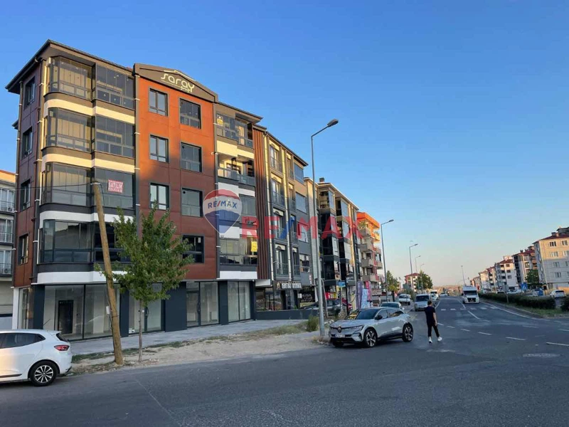 REMAX LAN DEN HARIKA KONUMDA FIRSAT 2+1 DAIRE