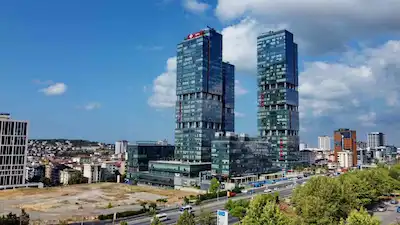 RİTİM İSTANBUL AVM'DE GİYİM VE EV TEKSTİLE , AYAKKABI MAĞAZASINA UYGUN 263M² KDV'LI KİRALIK MAĞAZA