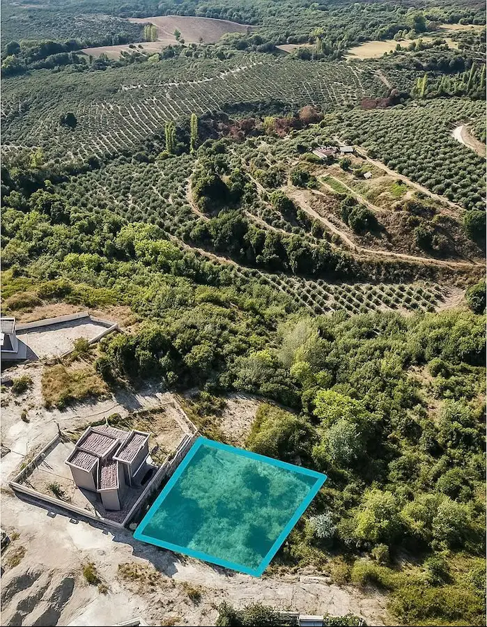 REMAX CİTY KUŞADASI SÖKEDE DENİZ MANZARALI VİLLA İMARLI ARSA