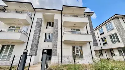 ARİFİYE HASTANE YAKINI GİRİŞ KAT 2+1 DAİRE
