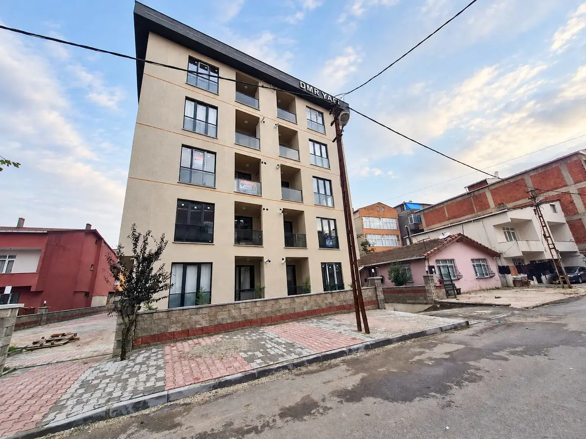 SANCAKTEPE METRO YÜRÜME MESAFESİ/SIFIR/ 2+1/BALKONLU/K.OTOPARK