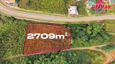 DOĞANÇAY SINIRINDA ANA YOL ÜZERI SAHILE 6 KM MESAFEDE 2709 M2