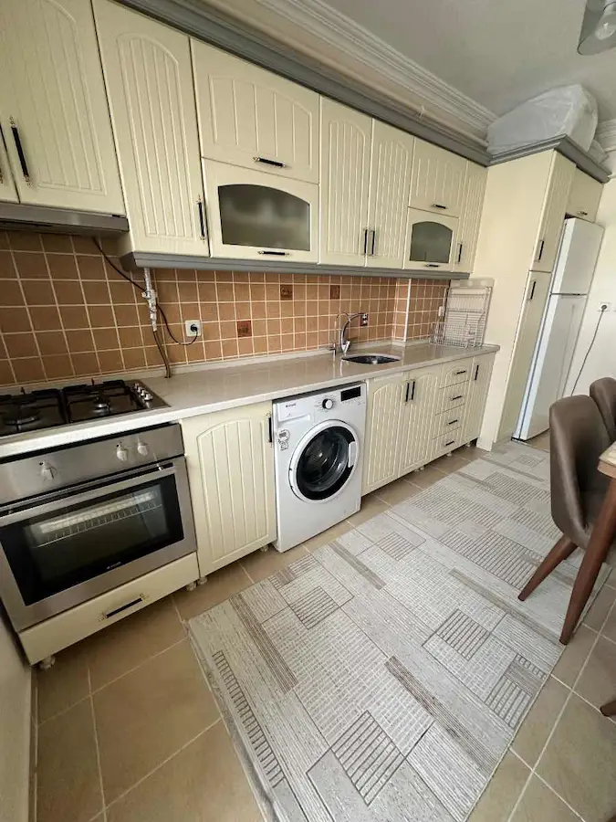 LÜLEBURGAZ ÇARŞI KONUMUNDA SATILIK 2+1 DAİRE