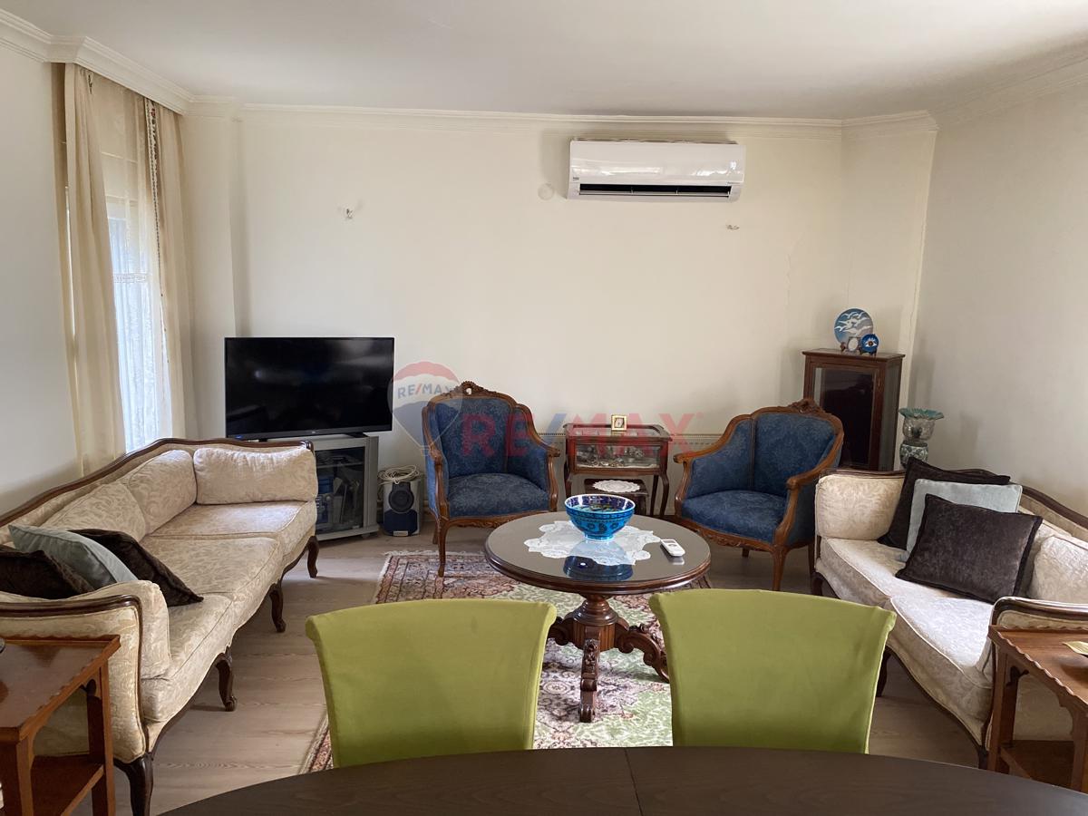 AYVALIK ALTINOVA DOĞAKENT SITESI'NDE DENIZE SIFIR SATILIK VILLA