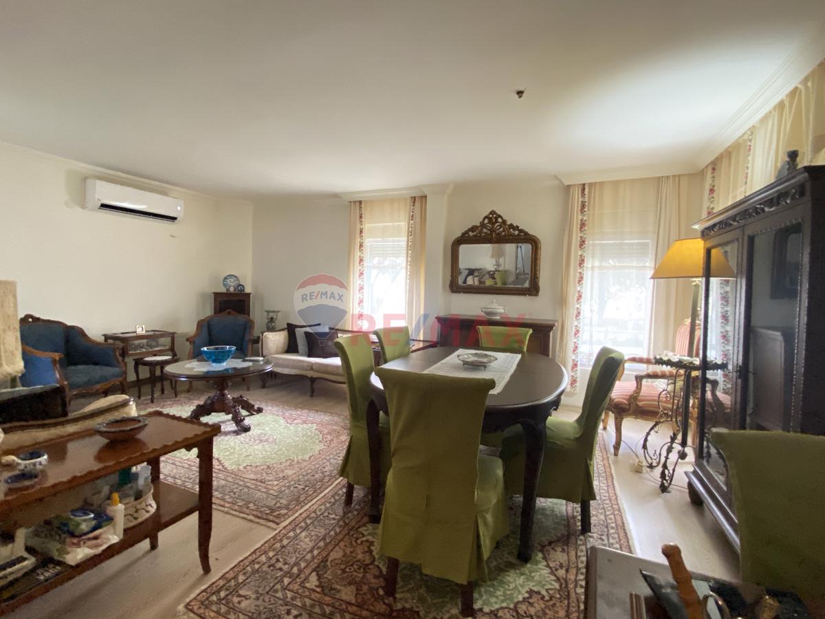 AYVALIK ALTINOVA DOĞAKENT SITESI'NDE DENIZE SIFIR SATILIK VILLA