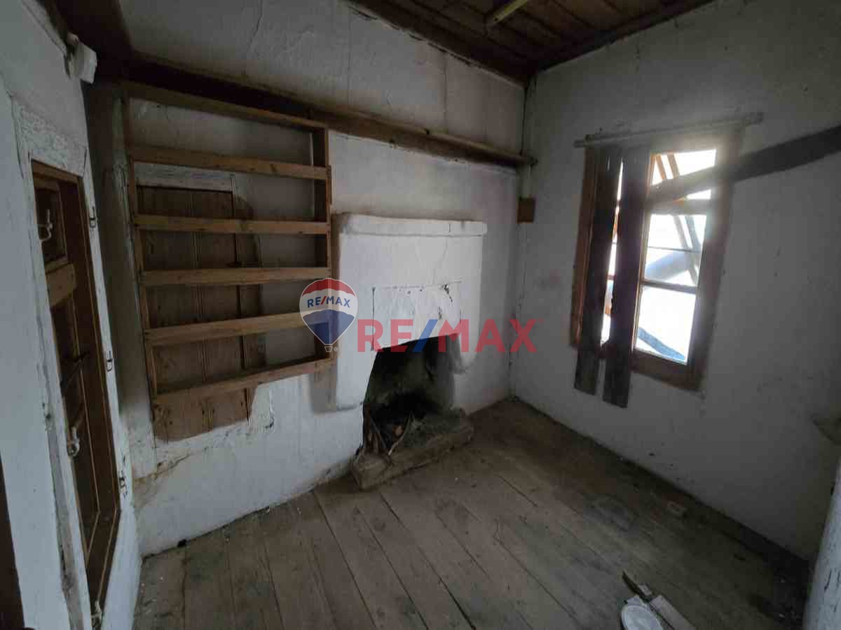 MUĞLA MILAS PINAR KÖY DE SATILIK EV AHIR VE ZEYTINLI BAHÇE