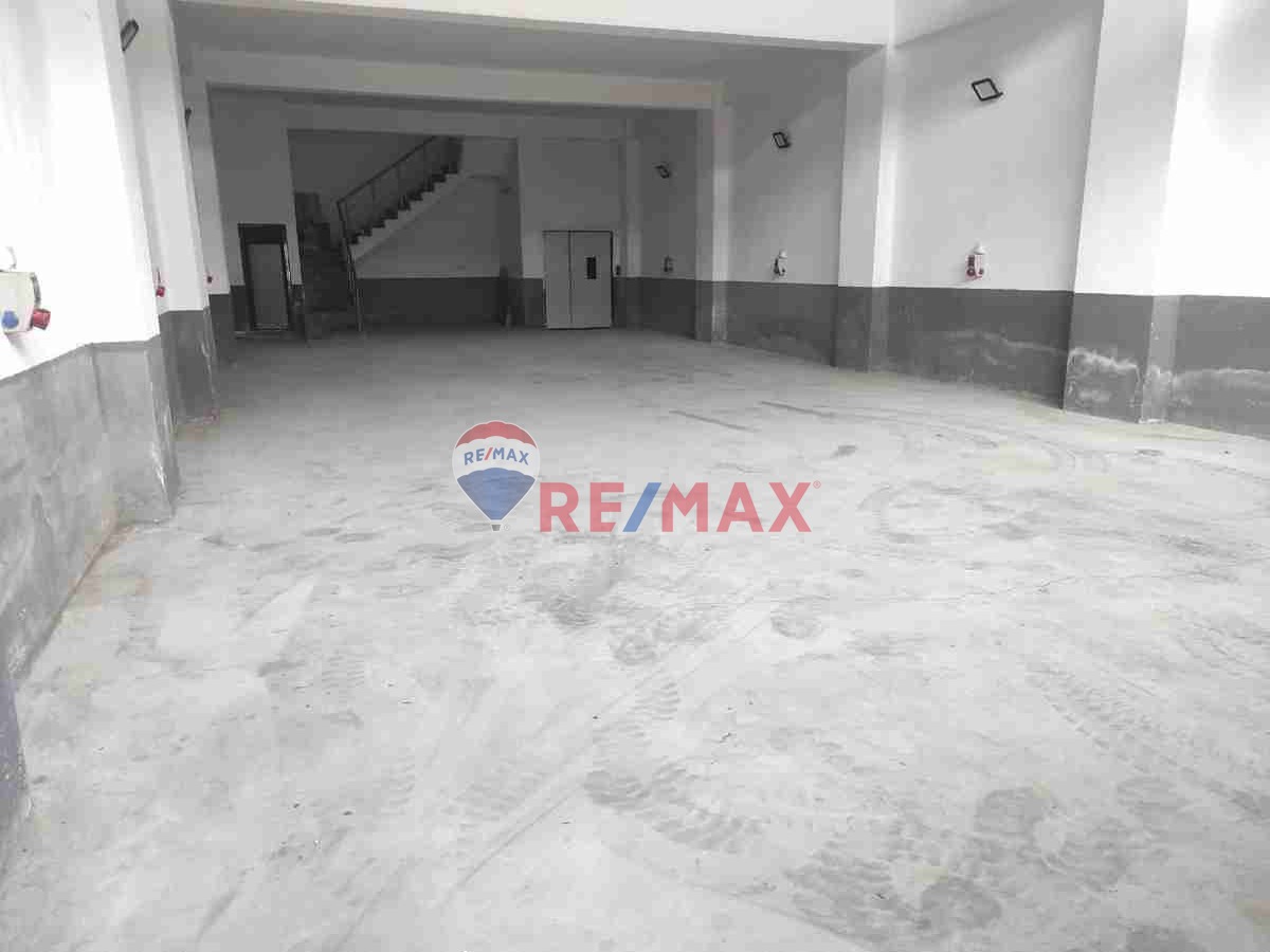 REMAX MODEL DENİZLİ'DEN SANAYİİ'DE KİRALIK DÜKKAN