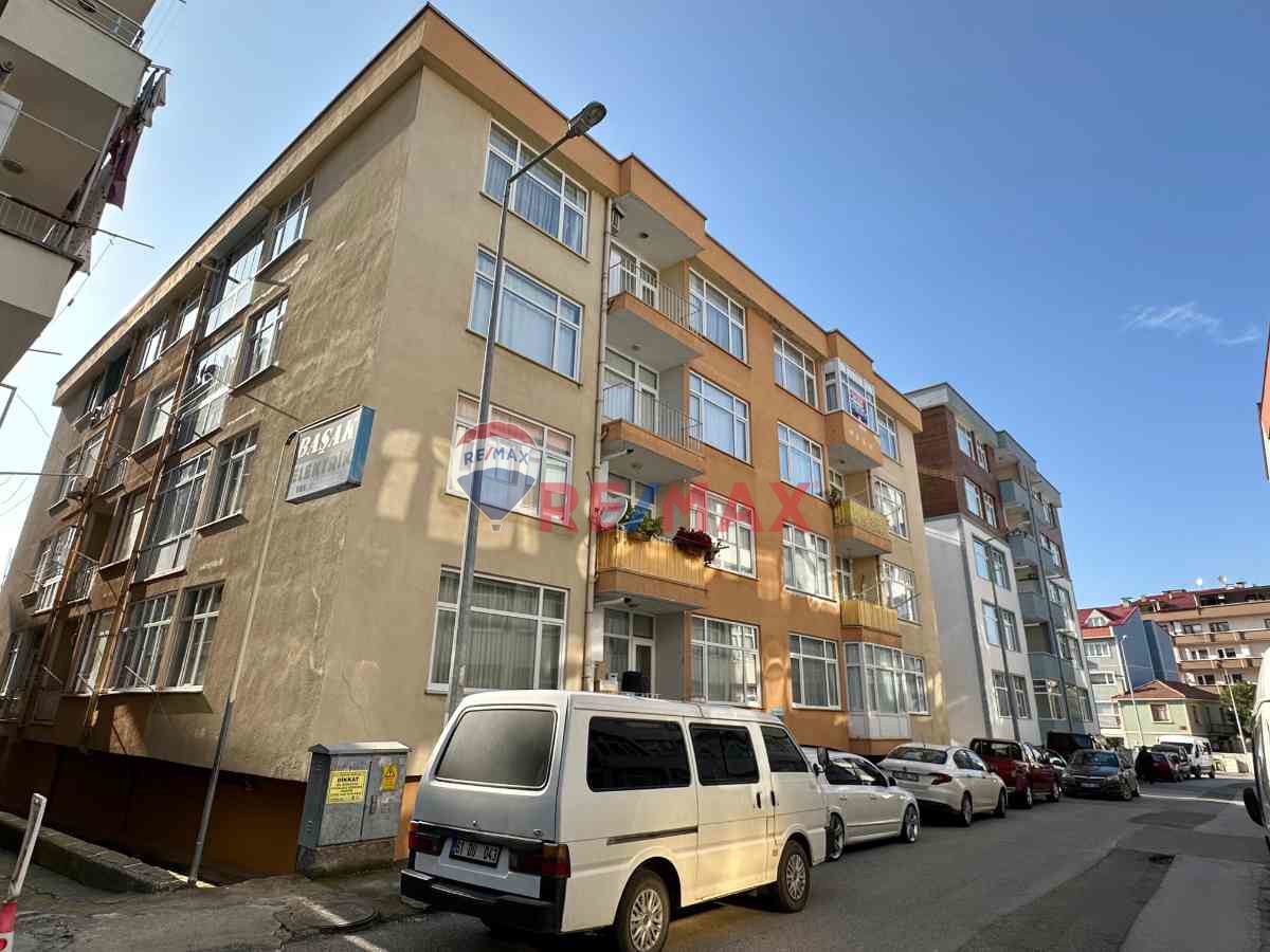 FATIH MAHALLESINDE SATILIK 3+1 FIRSAT DAIRE