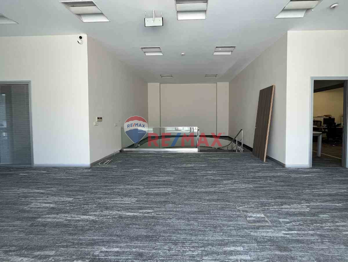 1000 M² MODERN VE DONANIMLI KIRALIK OFIS KDV AVANTAJIYLA