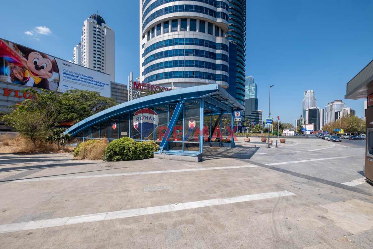 SATILIK A SINIFI OFIS – METROCITY İŞ MERKEZI, LEVENT BÜYÜKDERE CADDESI