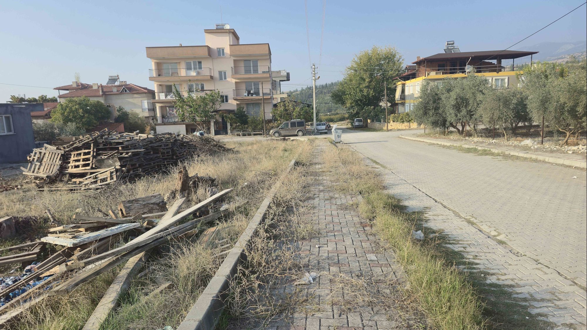 REMAX MODEL DEN IRLIGANLI DA KONUT IMARLI ARSA