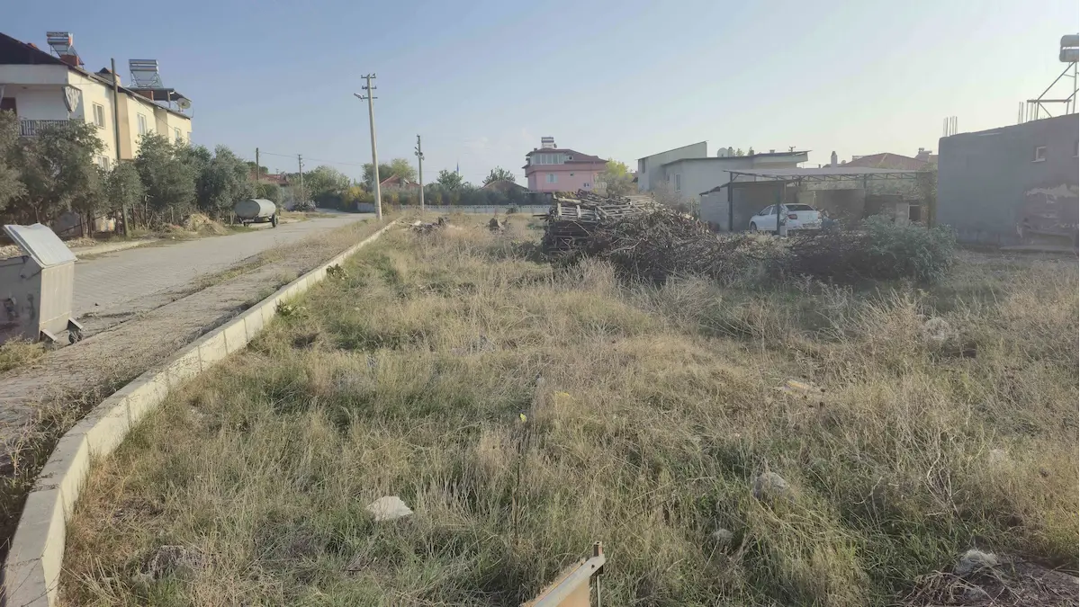REMAX MODEL DEN IRLIGANLI DA KONUT IMARLI ARSA