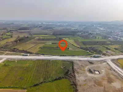DÜZCE ÇİLİMLİ TOPÇULAR’DA YATIRIMLIK 8.495 M2 SATILIK ARSA