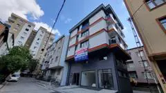 ÜMRANİYE ALTINŞEHİR'DE MERKEZİ KONUM SIFIR BİNADA KİRALIK DÜKKAN