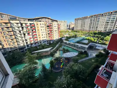 SİNPAŞ LİVA SATIŞ OFİSİ REMAX PROF SEZAİ T. SATILIK 2+1 126 M2 GÖL