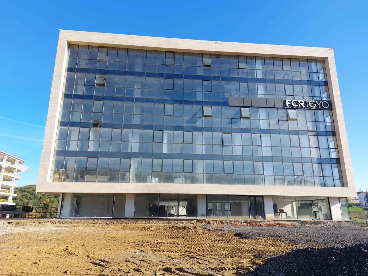 FGM RAMADA'DA SATILIK PLAZA KATI OFİS