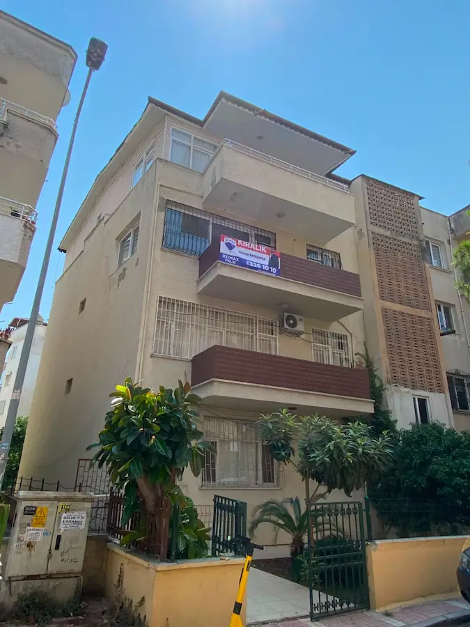 REMAX PALM'DEN PALMİYE MAH. DE GENİŞ 3+1 KİRALIK DAİRE