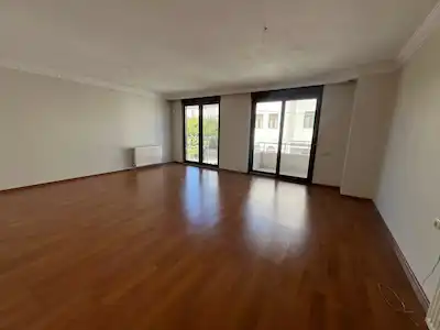 REMAX MIDE 'DEN ÇENGEL CAD. KIRALIK 3+1 DAIRE 