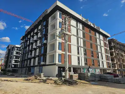 REMAX EFFECT'TEN YEŞİLOVADA SATILIK 1+1 REZİDANS