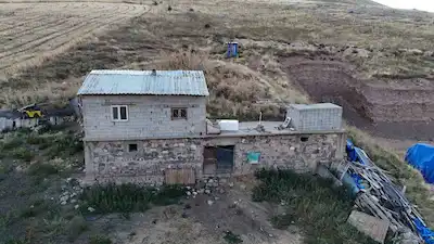 BÜNYAN MERKEZDE SATILIK 16.435 M2 ÇIFTLIK