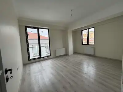 ÜMRANİYE’DE SIFIR 2+1 | DOĞU-GÜNEY CEPHELİ | BALKONLU | KOMBİLİ KİRALIK DAİRE