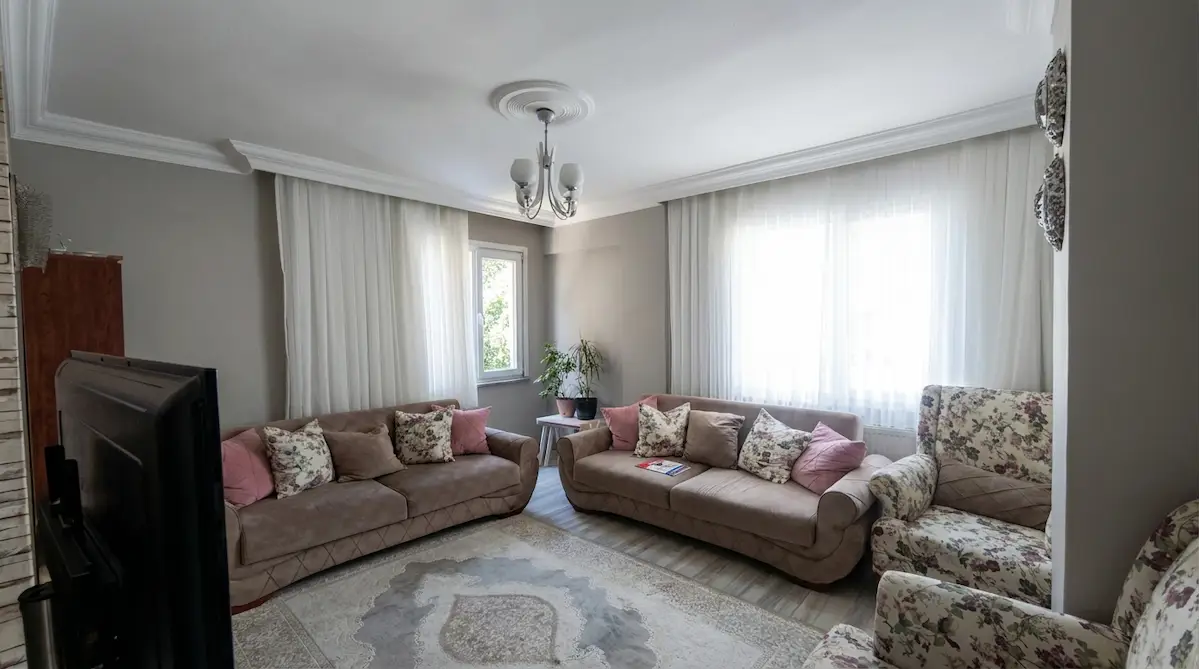 AVCILAR CIHANGIR MERKEZI KONUMDA ASANSÖRLÜ SATILIK 3.5+1 DAİRE