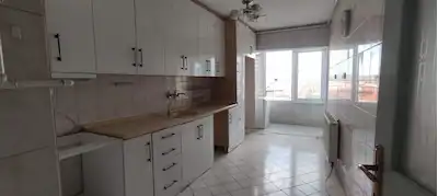 REMAX MODEL DEN HACIKAPLANLAR MAHALLESINDE 2+1 KIRALIK DAIRE