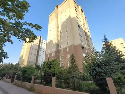 MEVLANA MAH.DE METROBÜSE YAKIN, BRÜT 145 M² SATILIK 3+1