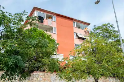 KADIKÖY HASANPAŞA’DA  3+1 | SATILIK DAİRE
