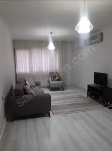 BORNOVA ERGENE’DE GÜNEY-BATI CEPHELİ, EŞYALI 1+1 KİRALIK DAİRE (BOŞ & HEMEN TESLİM)