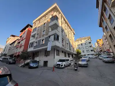 MALTEPE ZÜMRÜTEVLER’DE 3+2 DUBLEKS TADINDA, 160 M² BRÜT | 5. KAT (SON KAT) | BALKONLU