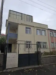  MELİKGAZI OSMANLI  MAHALLESİNDE 4 KATLI MÜSTAKIL BİNA