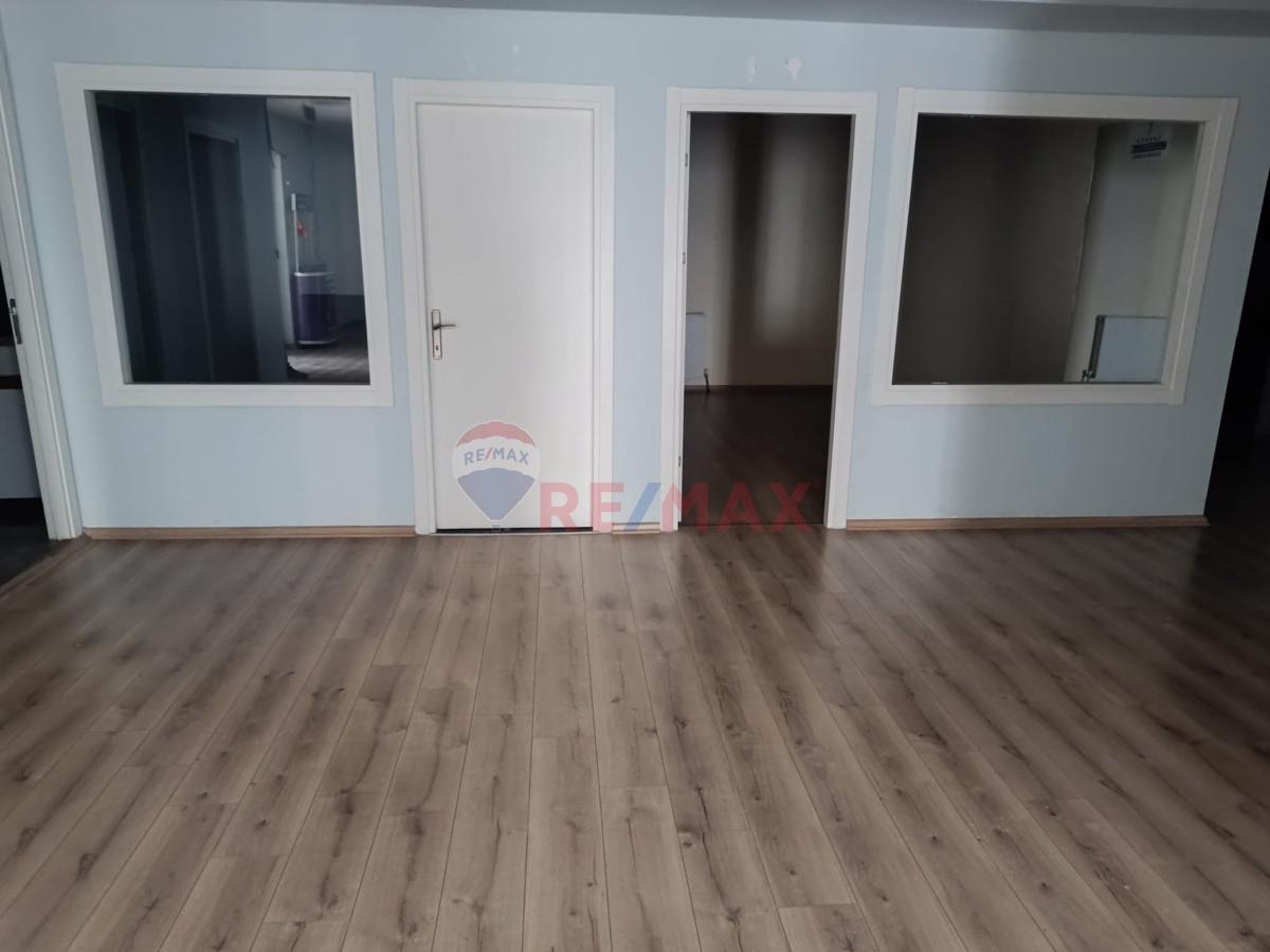 AĞAOĞLU MY CİTY'DE BENZERSİZ KONUMDA 400 M2 KİRALIK İŞYERİ, OFİS